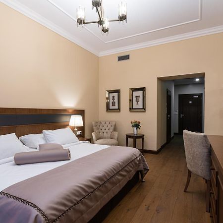 Hotel Michael'S Palace Kosice Bagian luar foto